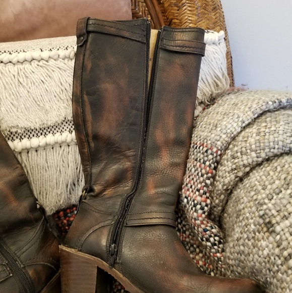 Frye Boots - Picture 3 of 5